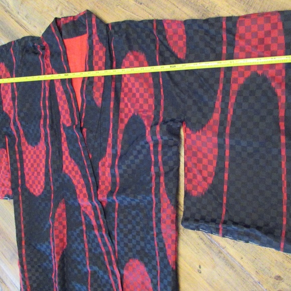 Authentic Japanese Kimono - Picture 8 of 12